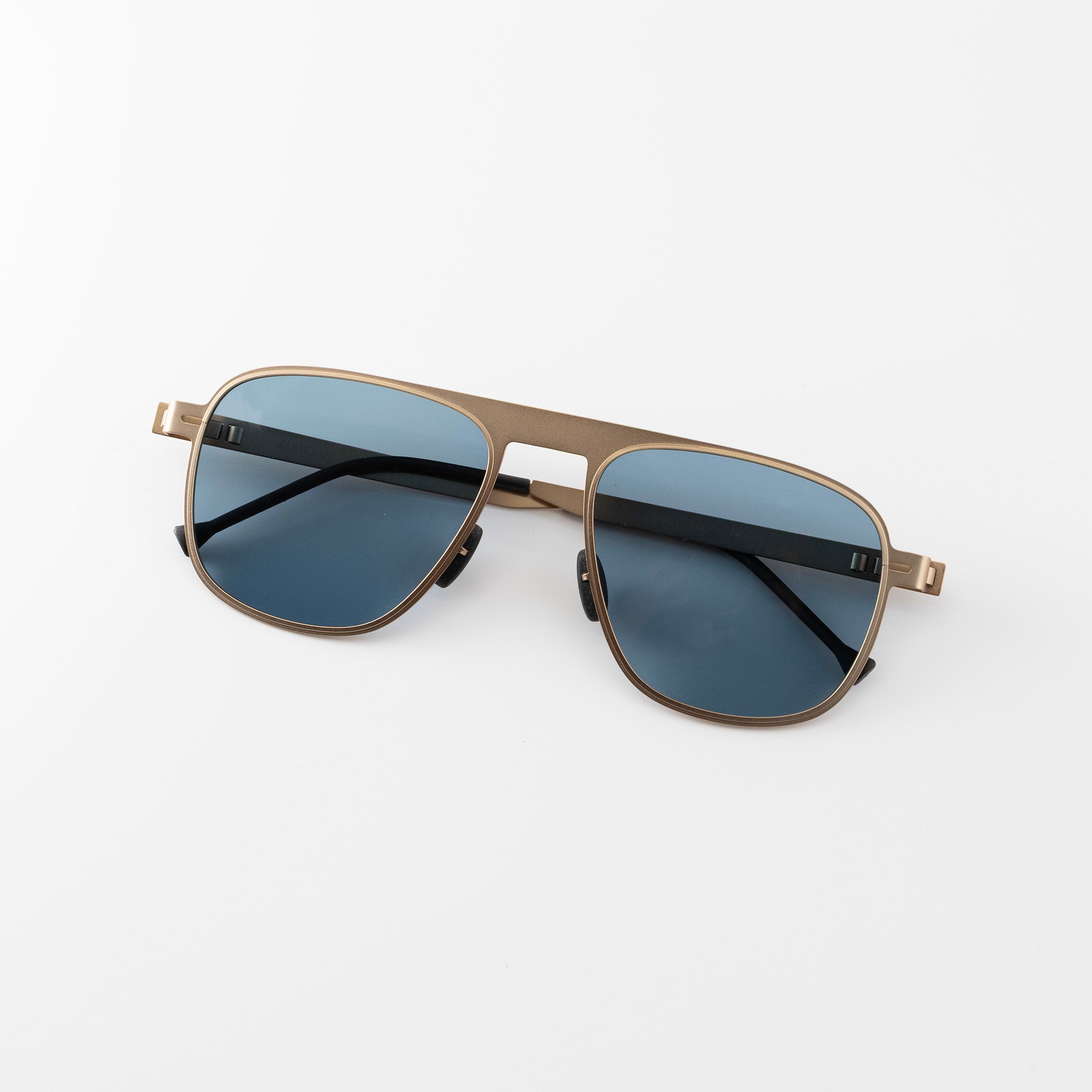 Frames Aviator