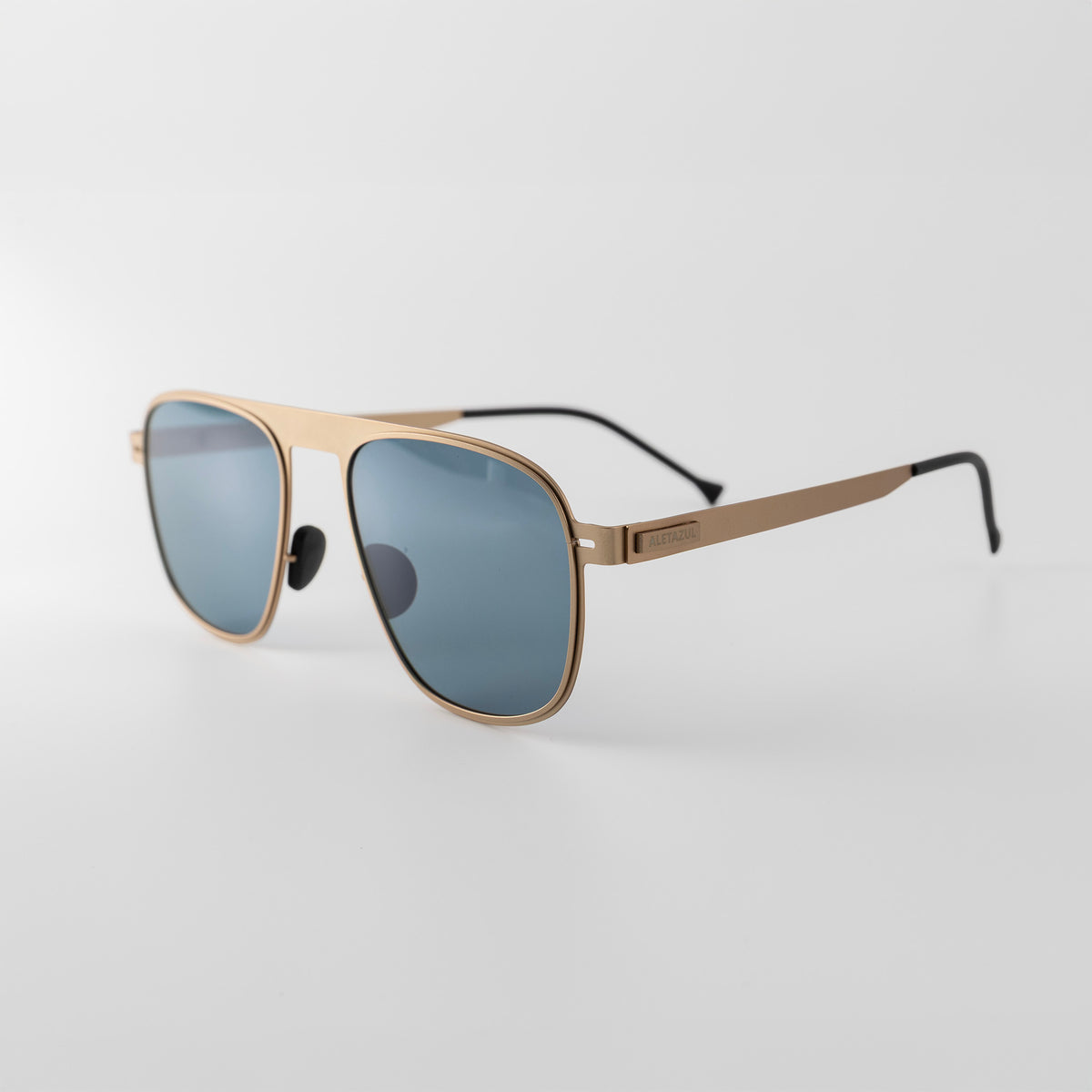 Frames Aviator