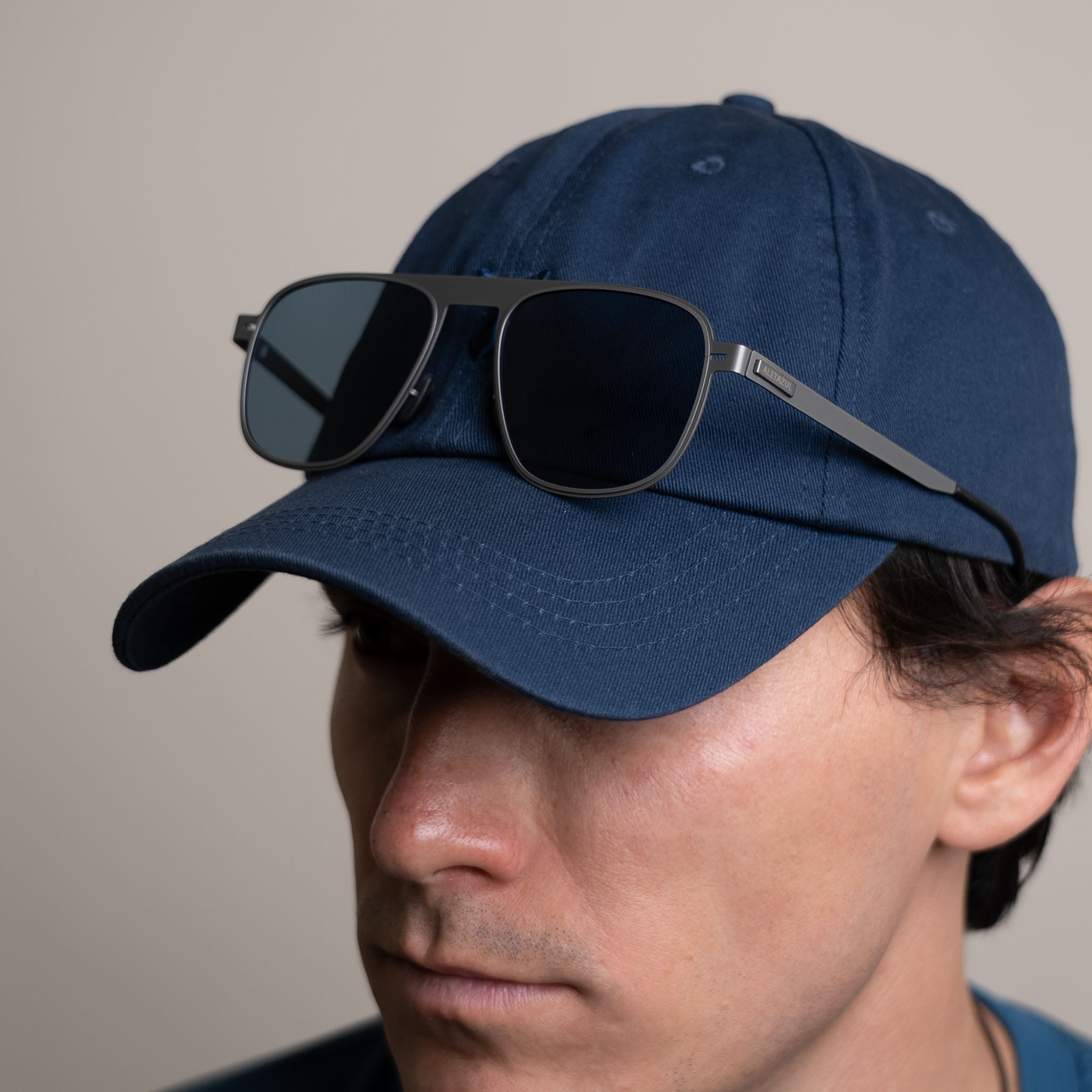Frames Aviator