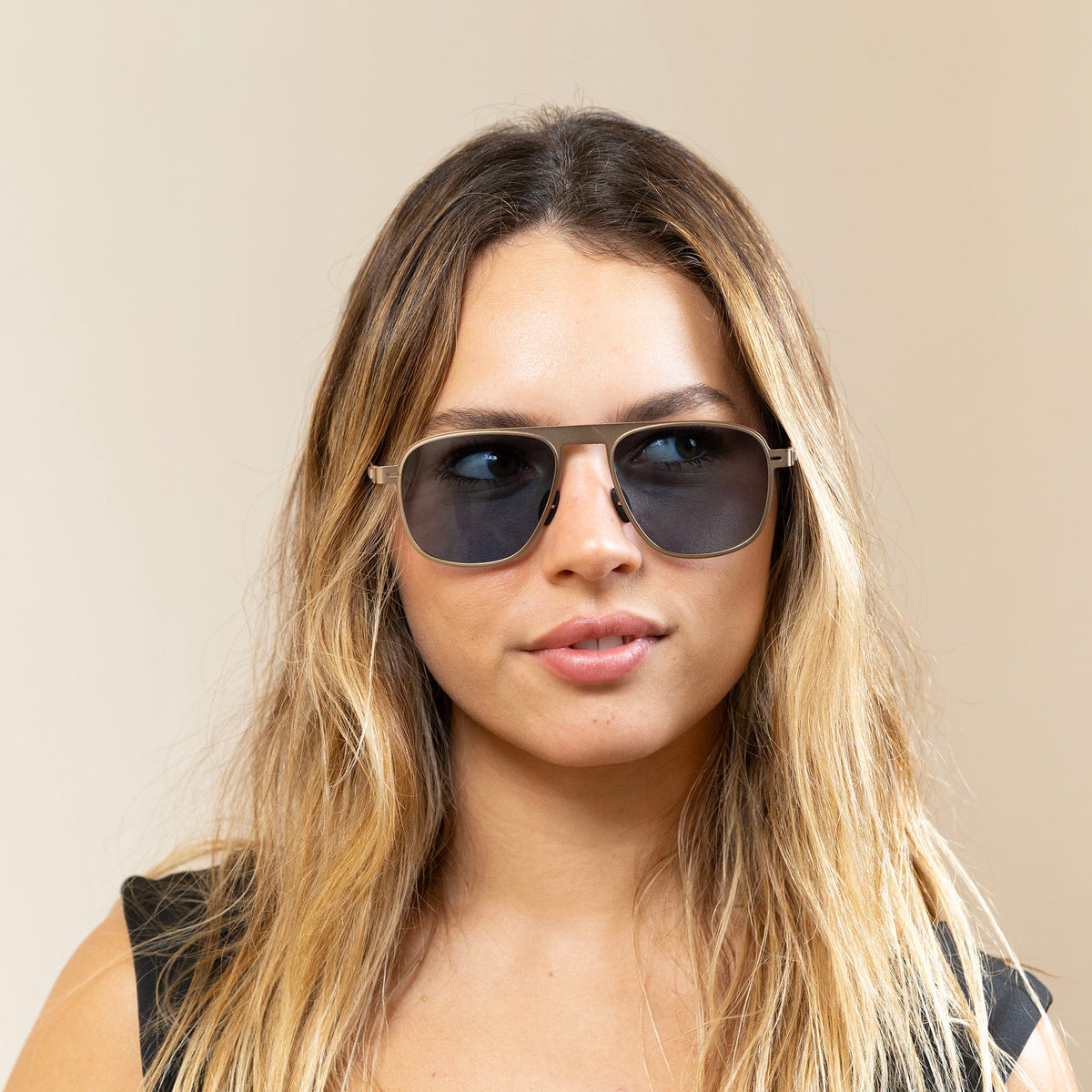Frames Aviator